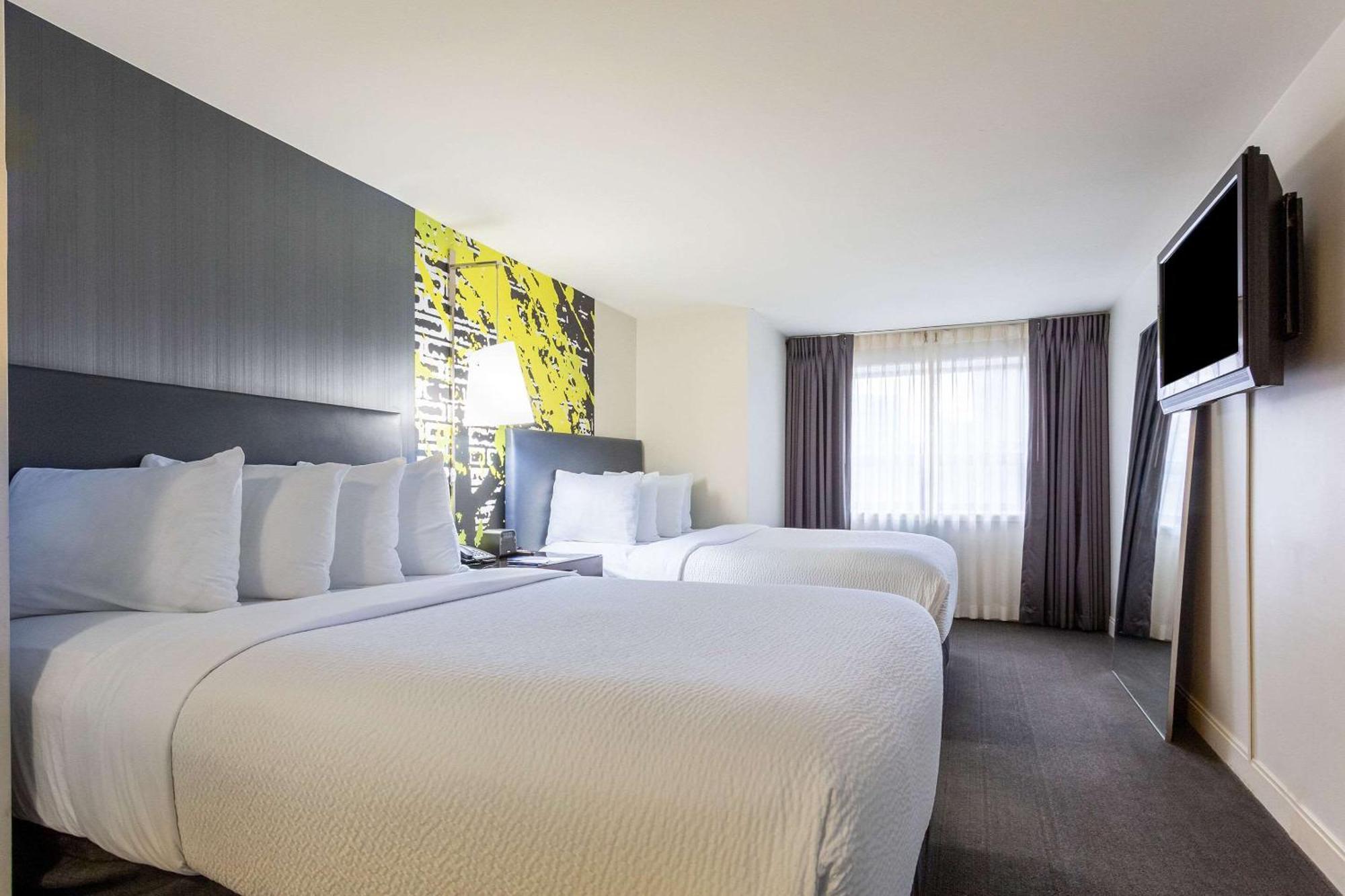 Comfort Inn & Suites Baltimore Inner Harbor Extérieur photo